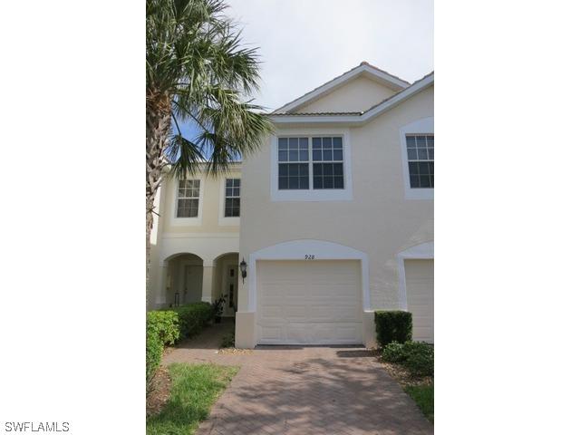 928 Hampton Cir., Naples, FL 34105