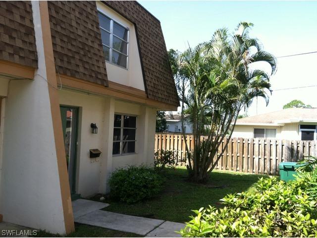 4909 Catalina Dr. #46, Naples, FL