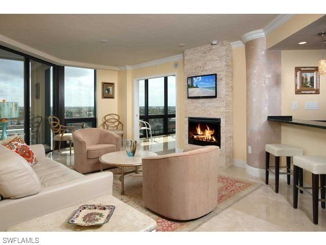 4751 Gulf Shore Blvd. #1403, Naples, FL 34103