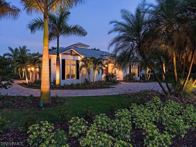 2250 Crayton Rd., Naples, FL 34103