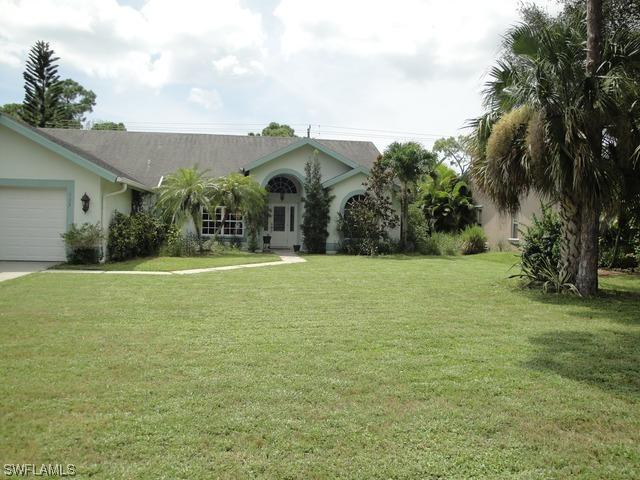 537 Raven Way, Naples, FL