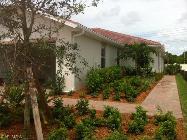 13382 Kent St., Naples, FL 34109