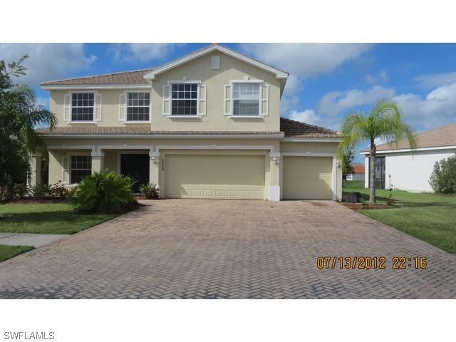 2859 Blossom Ct., Naples, FL 34120