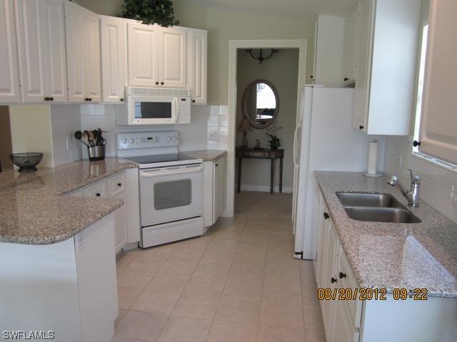 4166 Los Altos Ct., Naples, FL 34109