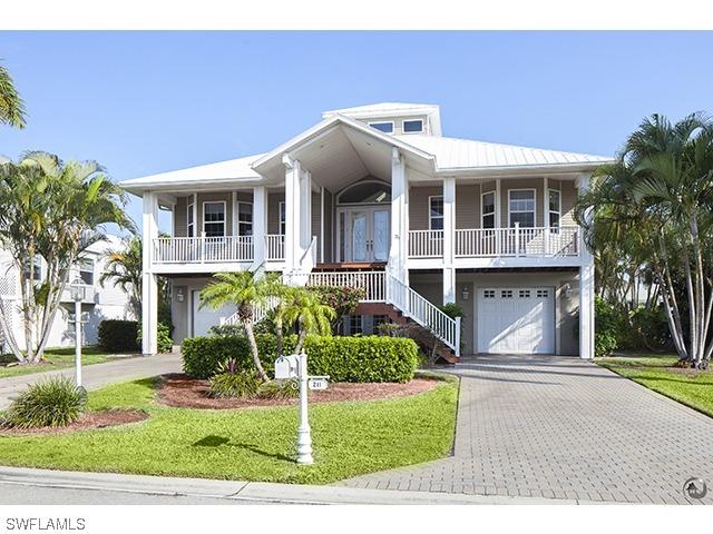 211 Dolphin Cove Ct., Bonita Springs, FL 34134