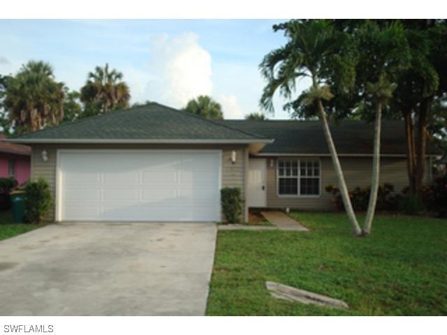 4002 Cindy Ave., Naples, FL 34112
