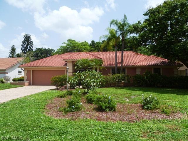1101 Kings Way, Naples, FL 34104