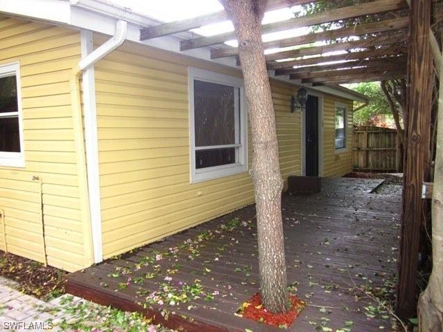 820 94th Ave., Naples, FL 34108