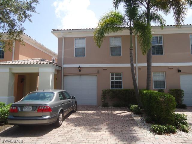 5597 Cove Cir., Naples, FL
