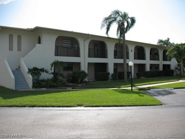 151 Cypress Way #B-2, Naples, FL 34110