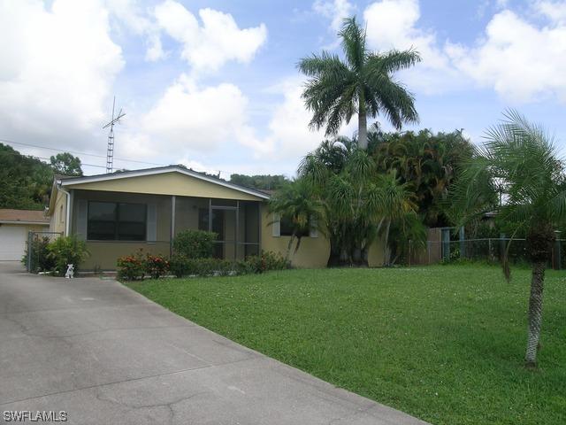 4131 Coconut Cir., Naples, FL