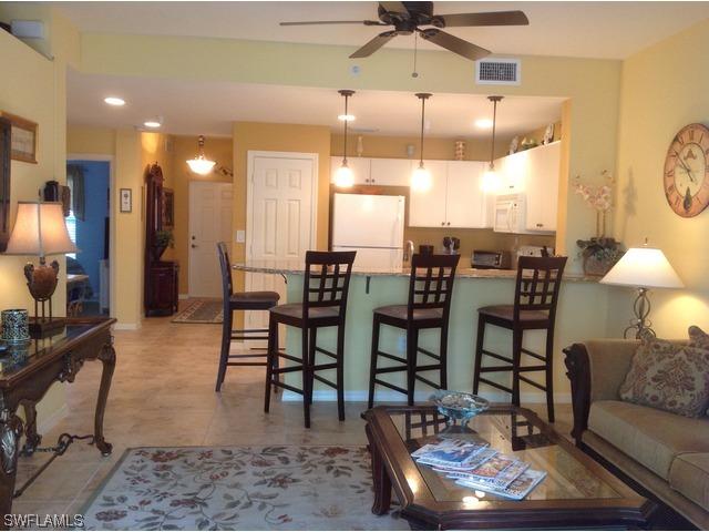 4450 Botanical Place Cir. #203, Naples, FL