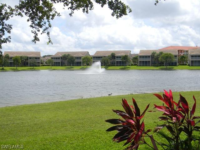 550 Saratoga Cir. #101, Naples, FL