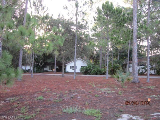 620 Hickory Rd., Naples, FL