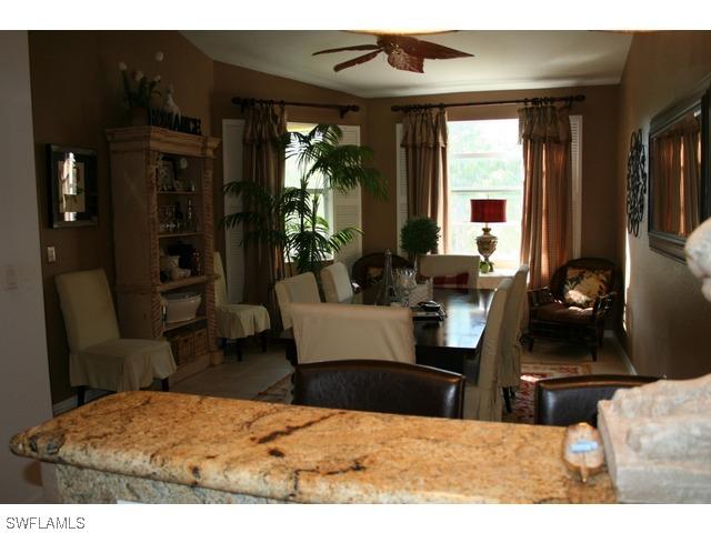 1315 Mariposa Cir. #202, Naples, FL 34105