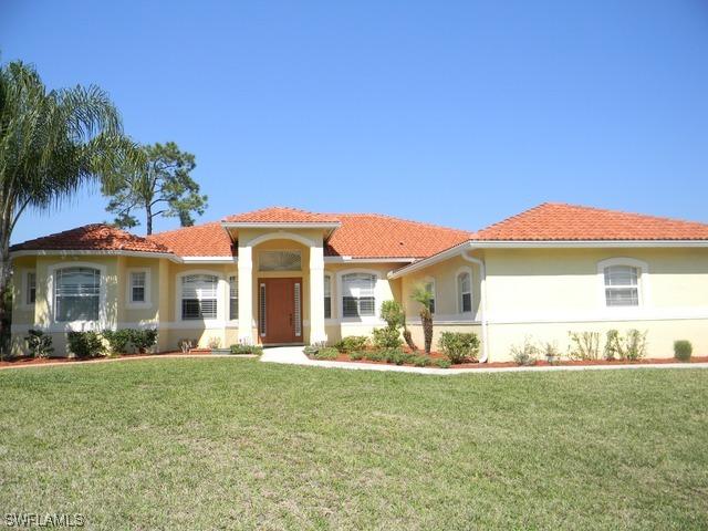 231 10th Ave., Naples, FL 34120