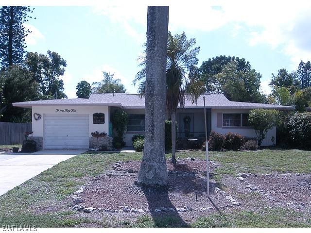 2054 44th St., Naples, FL 34116