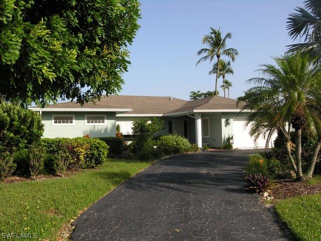 789 Wedge Dr., Naples, FL