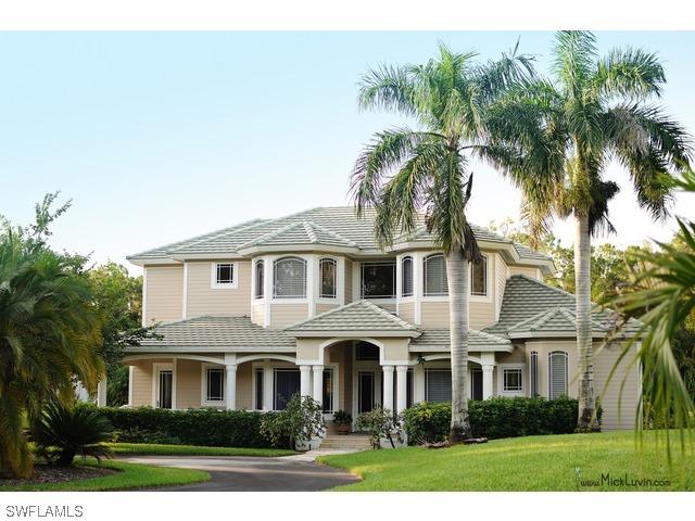 6555 Sandalwood Ln., Naples, FL