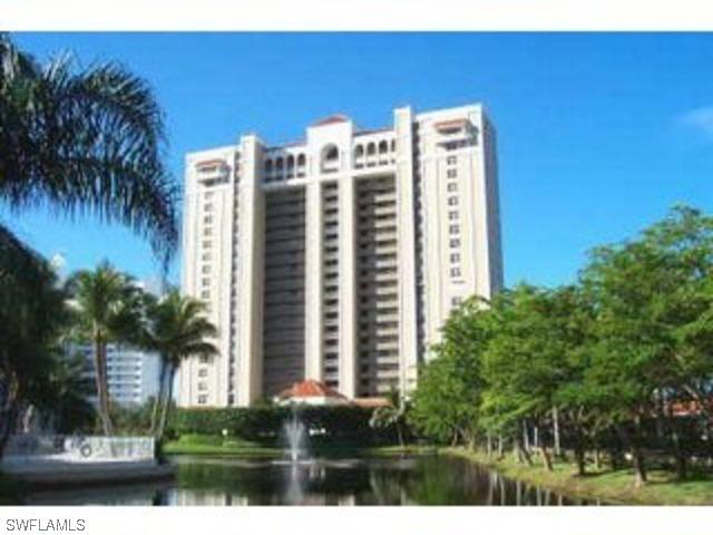 6573 Marissa Loop #802, Naples, FL 34108