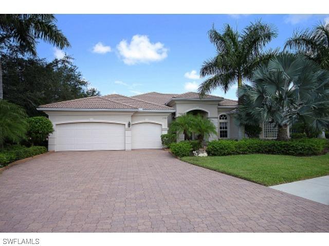 19500 La Serena Dr., Fort Myers, FL