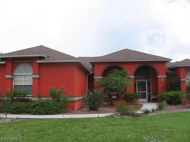 221 10th St., Naples, FL 34117