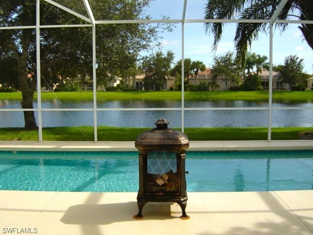 3964 Upolo Ln., Naples, FL 34119