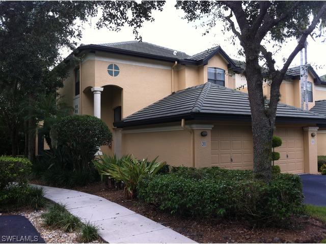 190 Vintage Cir. #201, Naples, FL