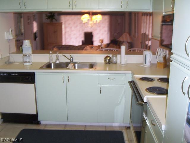 7320 Coventry Ct. #709, Naples, FL