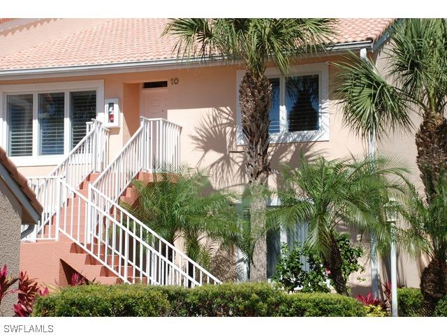 2365 Hidden Lake Dr. #10, Naples, FL 34112