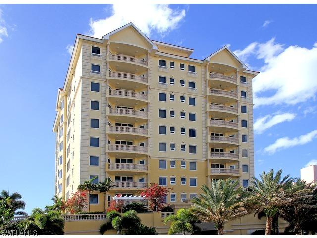 9235 Gulf Shore Dr. #501, Naples, FL 34108