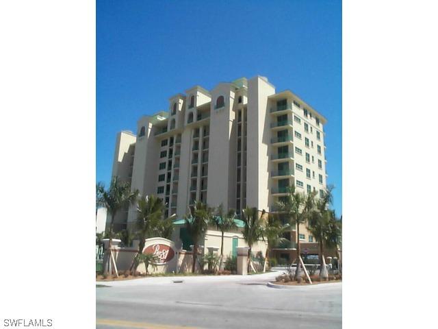 1079 Bald Eagle Dr., Marco Island, FL 34145