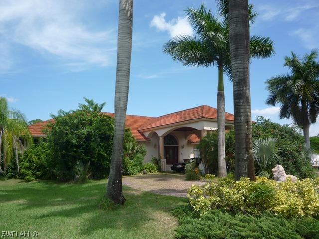 6225 Golden Oaks Ln., Naples, FL 34119