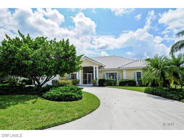 2030 Teagarden Ln., Naples, FL 34110