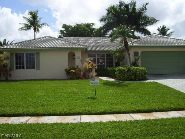 154 Hollyhock Ct., Marco Island, FL