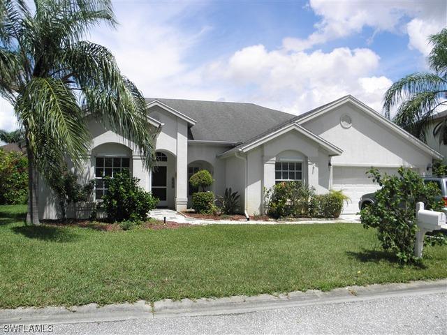 22126 Seashore Cir., Estero, FL