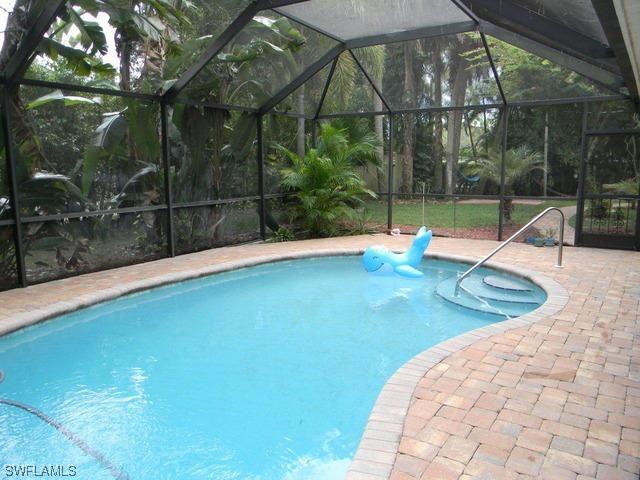104 Coral Vine Dr., Naples, FL 34110