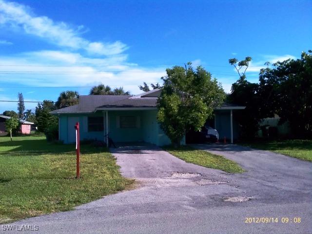 4469 24th Pl., Naples, FL 34116