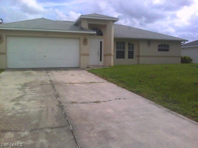 3721 7th St., Lehigh Acres, FL 33971