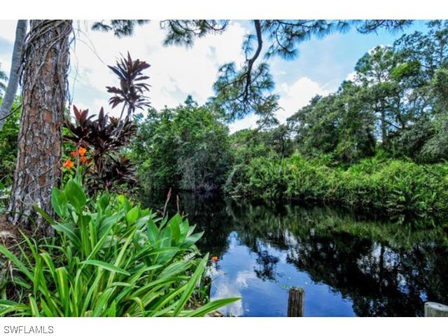 10880 Goodwin St., Bonita Springs, FL