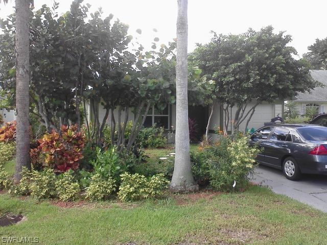 816 102 Ave., Naples, FL 34108