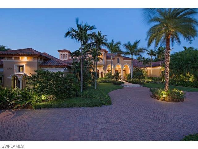 9767 Bentgrass, Naples, FL 34108
