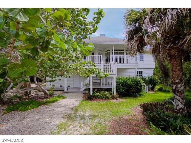 471 Las Tiendas Ln., Sanibel, FL 33957