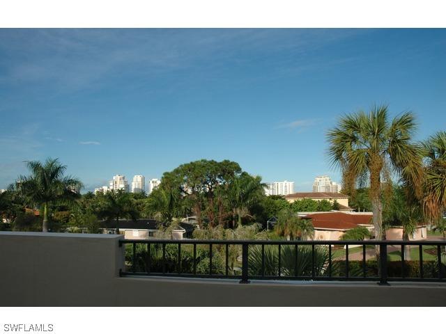 4200 Belair Ln. #311, Naples, FL