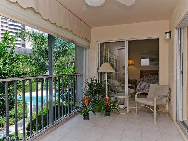 5637 Turtle Bay Dr. #22, Naples, FL