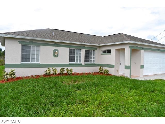 4817 22nd St., Naples, FL 34120