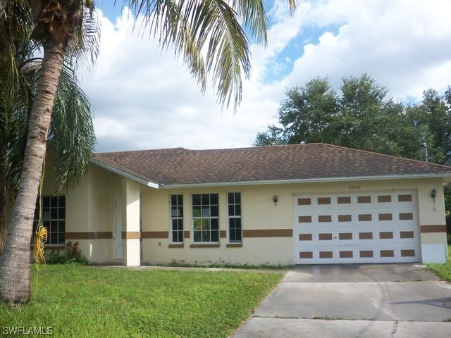 4808 32nd Ave., Naples, FL 34116