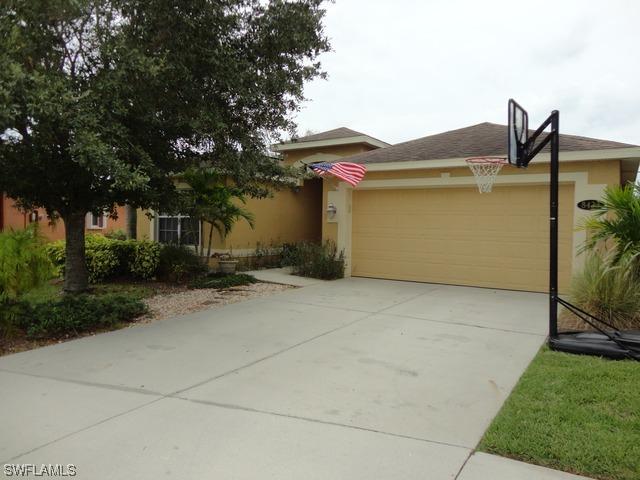 8423 Hollow Brook Cir., Naples, FL 34119