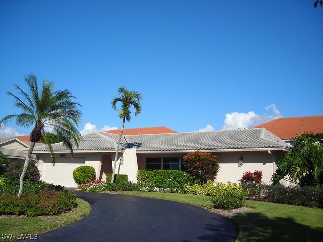 3868 Crayton Rd., Naples, FL 34103