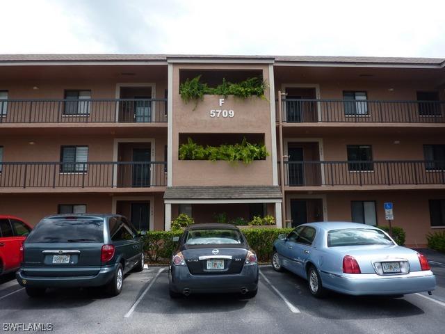 5709 Gage Ln., Naples, FL